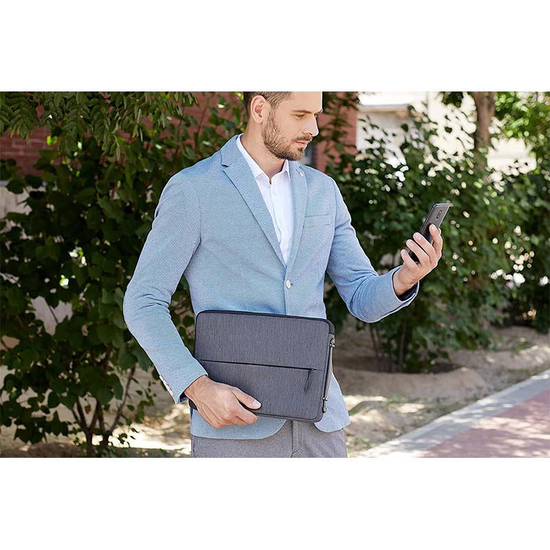 Extendable Handle Laptop Sleeves.jpg